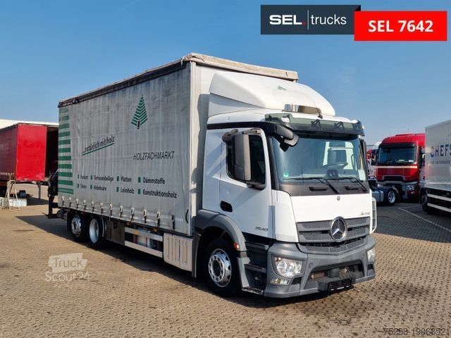 Autokran MERCEDES-BENZ Antos 2540 / Fernbedienung / Lenkachse