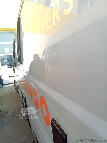 Caravan/camper Fiat Weinsberg Carabus 600 K 4 Posti Letto | Completamente Attrezzato
