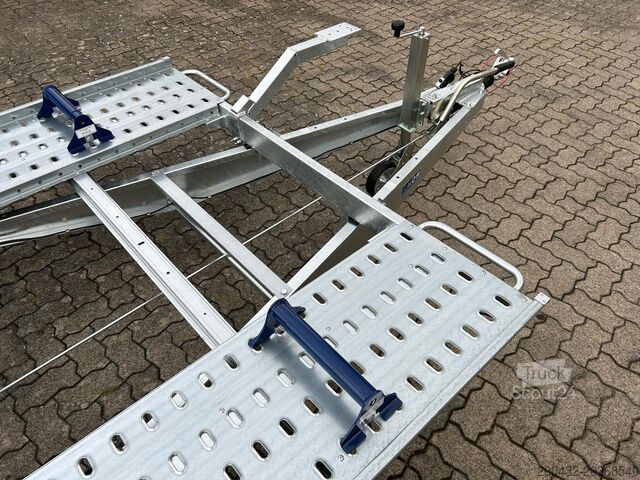 Rimorchio trasporta auto Saris Fahrzeugtransporter 471 202 3000 2 K 3,0t Autot...