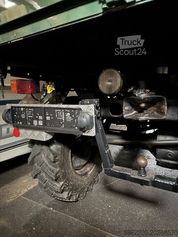 Unimog Mercedes-Benz Unimog U 421