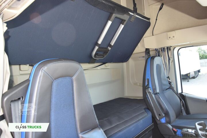 Szabványos vontatóegység VOLVO FH 500 Globetrotter XL Varios
