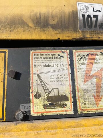 гусеничный экскаватор Komatsu Komatsu PC380 LC-6K