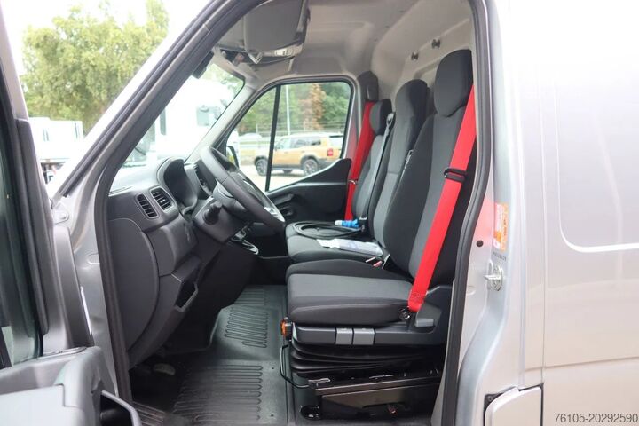 Kyld lådvagn Renault Master Red Edition 150 PK Carrier Xarios 350 Ko...
