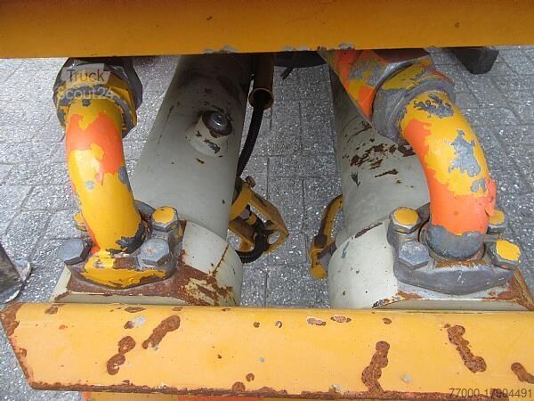 Betonpomp Putzmeister BSA1005 DC