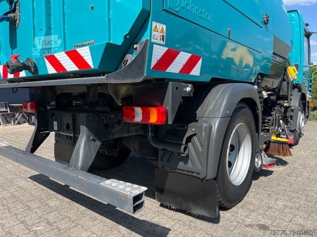 Почистване на пътища MERCEDES-BENZ 1324 Atego Johnston  VS651   154TKM  Euro6c