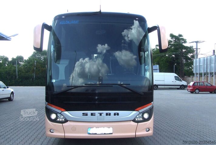 Távolsági autóbusz Setra 515 HD TOP