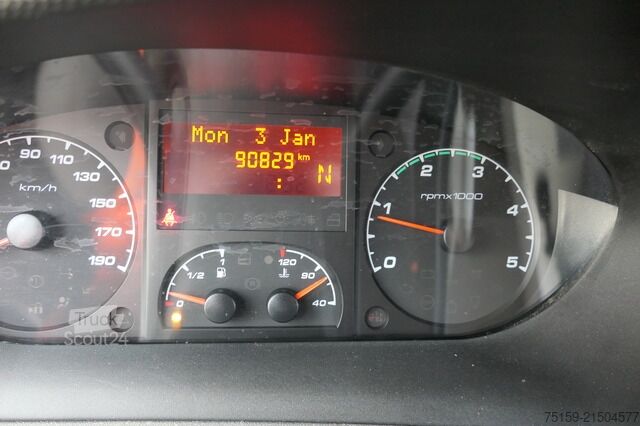 Box van iveco Daily 35 S11 C30C KURZ AUTOMATIK KAMERA Regale LUFT DURCHGANG EURO-5 CoC