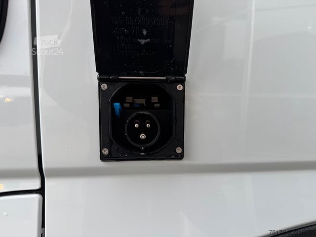 Chladírenská dodávka IVECO Daily 35S16 A8 *Standkühlung*Kamera*Automatik*3x
