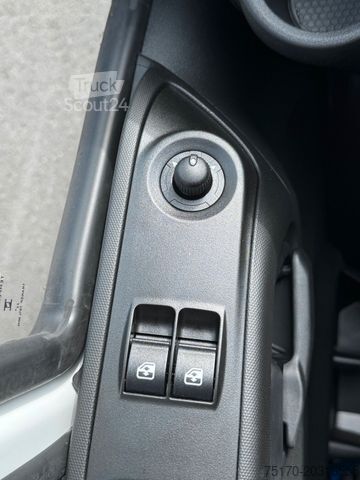 Chladírenská dodávka IVECO Daily 35S16 A8 *Standkühlung*Kamera*Automatik*3x