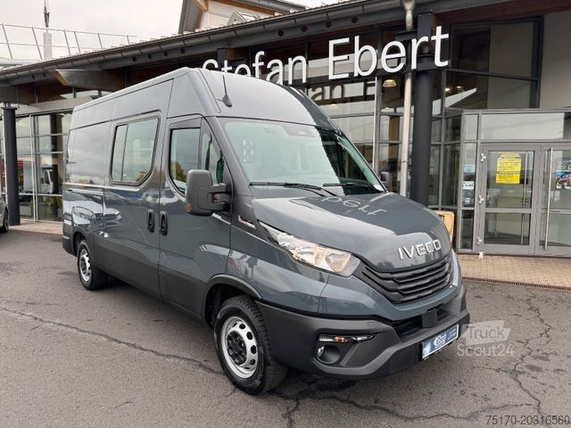 Skåpbil IVECO Daily 35S18HA8 3.0L *R3.520mm*AHK*2xSchiebetür*