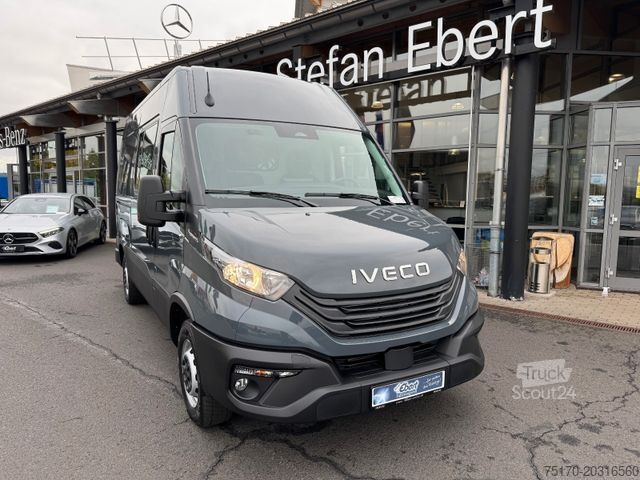 Panelová dodávka IVECO Daily 35S18HA8 3.0L *R3.520mm*AHK*2xSchiebetür*