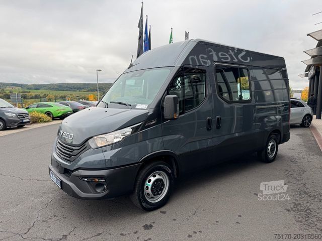 Panelová dodávka IVECO Daily 35S18HA8 3.0L *R3.520mm*AHK*2xSchiebetür*