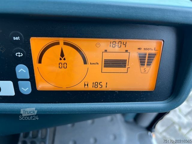 Frontgaffeltruck JUNGHEINRICH EFG 215 / Triplex 4.25m / 1.851h / Batterie 2023