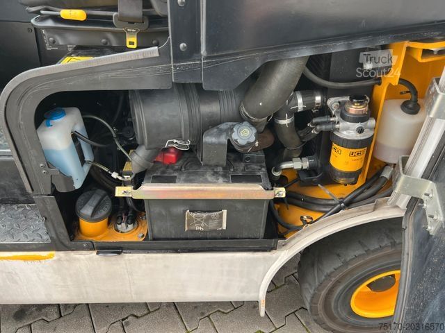 Телескопічний навантажувач JCB TLT 30D 2WD / nur 1.948h!