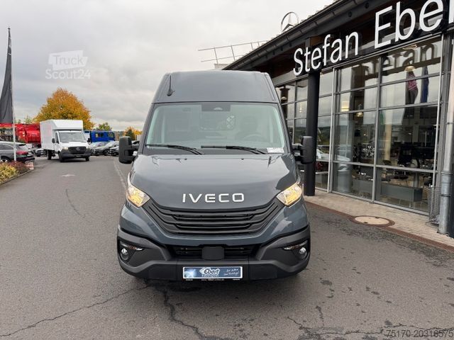 Фургон з високим дахом IVECO Daily 35S18HA8 3.0L *R3.520mm*AHK*2xSchiebetür*