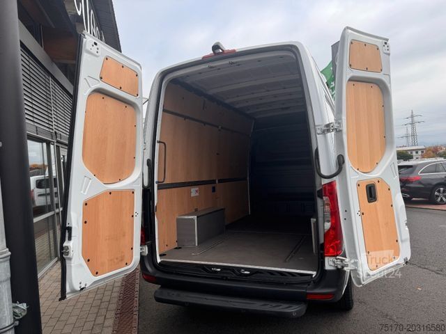 Ван с висока покривка MERCEDES-BENZ Sprinter 317 CDI 3665 Klima 360 Schwing SHZ