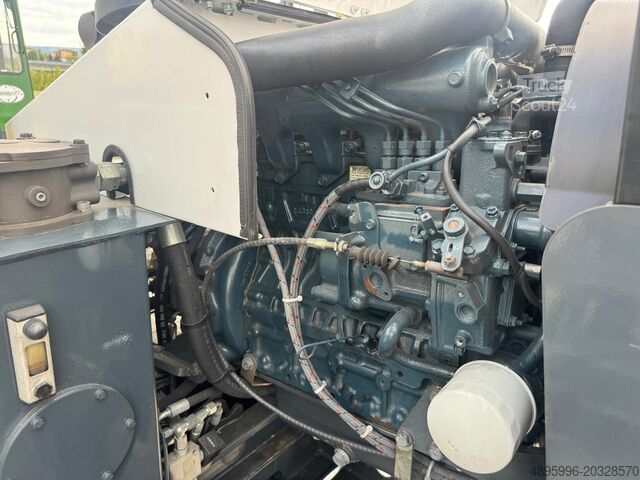 Empilhador de 4 vias Combilift C4000/ DIESEL / Low construction/ 2850mm
