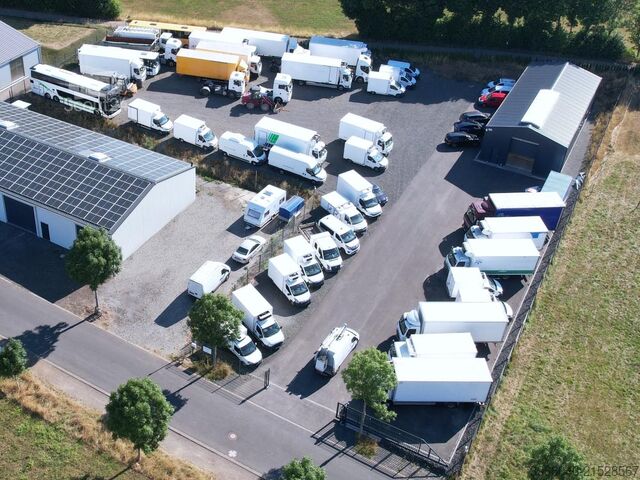 škatlasti tovornjak Iveco Eurocargo 120E21 - Euro6 - Automatik - Klima