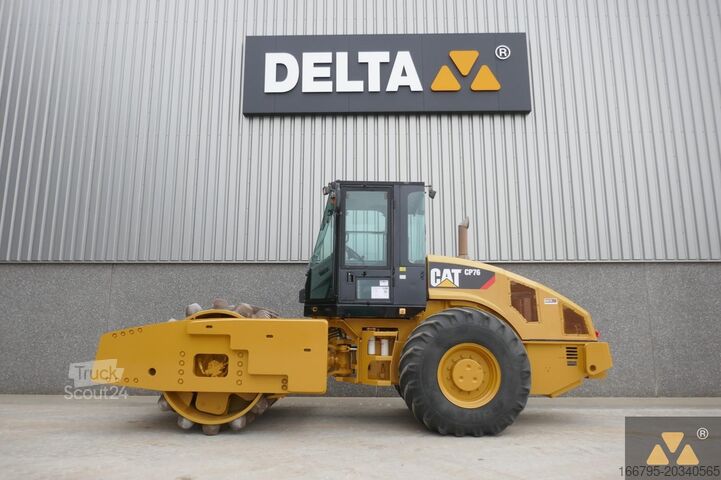 Enkel trumvals Caterpillar CP76