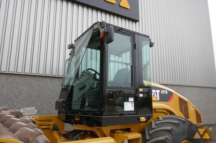 Enkel trumvals Caterpillar CP76