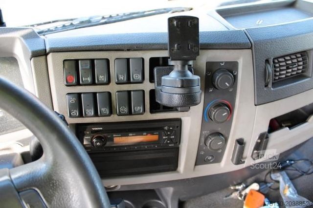 Samochód z wymienną zabudową VOLVO FE 320 4x2 LL - Nr.: 699