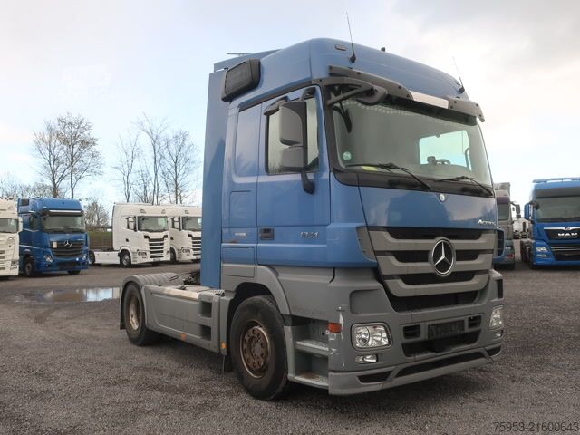 Standard tractor unit Mercedes Benz 1844 LS 4x2 MP3 Megaspace Retarder