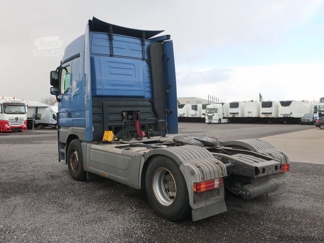 Standard tractor unit Mercedes Benz 1844 LS 4x2 MP3 Megaspace Retarder