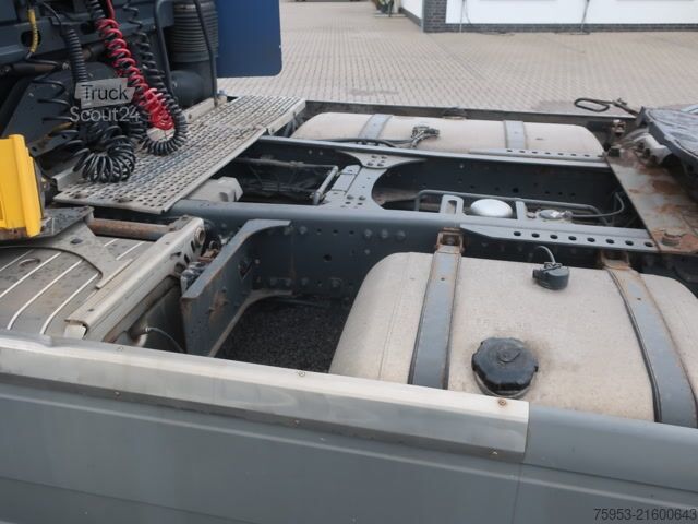 Standard tractor unit Mercedes Benz 1844 LS 4x2 MP3 Megaspace Retarder