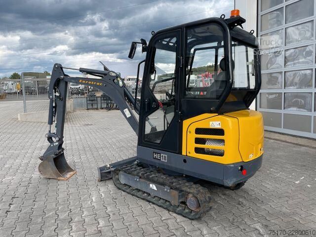 мини багер Eurotrac HE18CP / 2020 / nur 135h / Löffelpaket