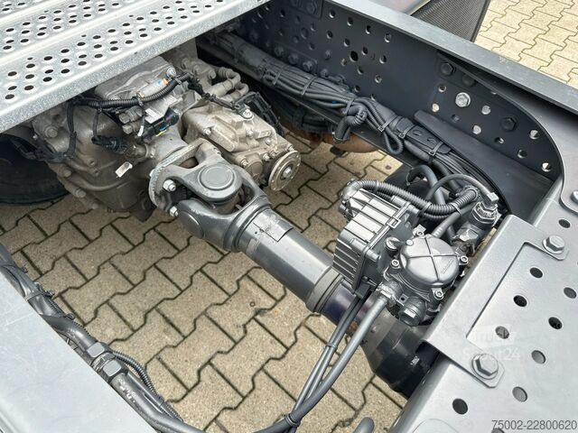 Substancje niebezpieczne Mercedes-Benz Actros ACTROS 1846 / EURO-6E / ADR / PTO