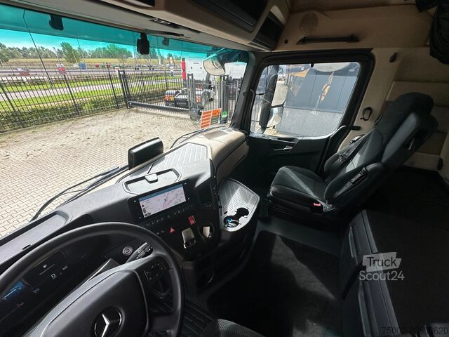 Substancje niebezpieczne Mercedes-Benz Actros ACTROS 1846 / EURO-6E / ADR / PTO
