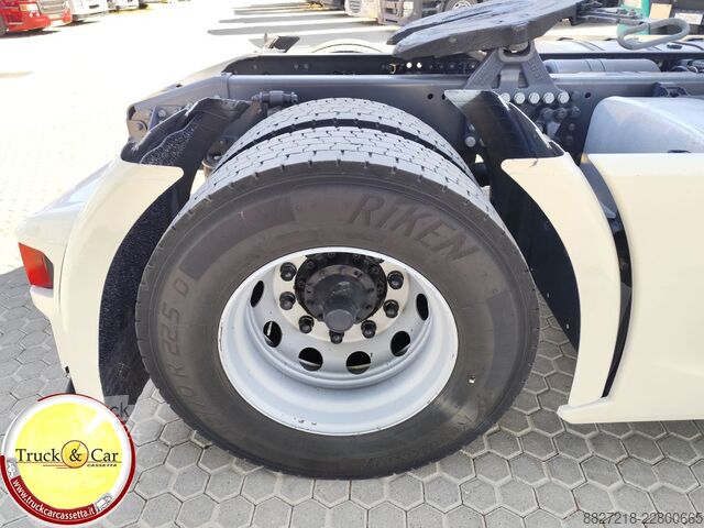 Cap tractor standard SCANIA R 500