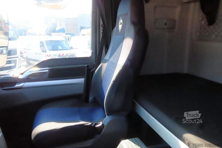 Standaard trekker MAN TGX 14.440  RETARDER,  FRIGO, 2 beds