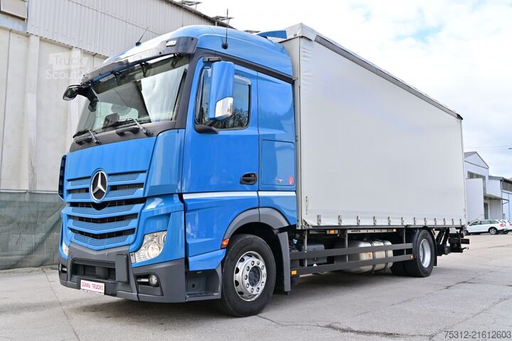 Camion cu platformă și prelată Mercedes-Benz Actros 1843  E6 LBW 2000kg Scheckheft AHK Bett