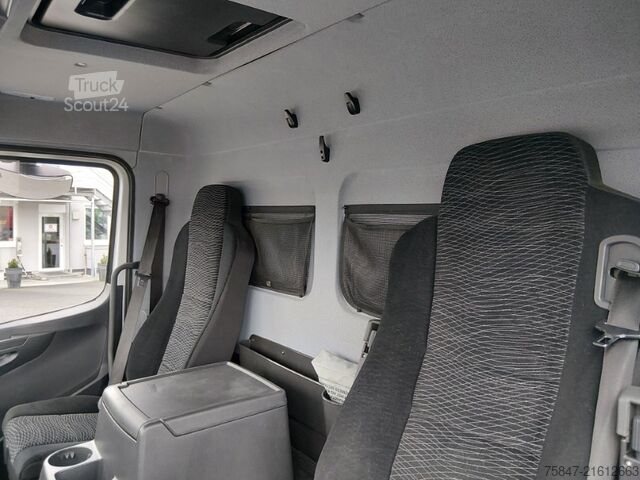 Flatbed truck with tarp Mercedes-Benz Atego 1224 L Bordwände LBW