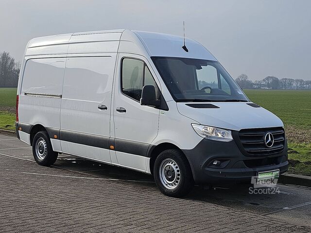 Bestelauto MERCEDES-BENZ SPRINTER 317 L2H2 Navi 360