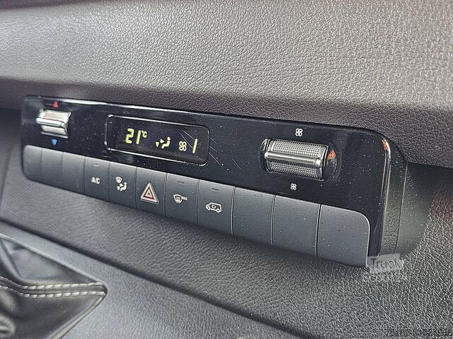 Bestelauto MERCEDES-BENZ SPRINTER 317 L2H2 Navi 360