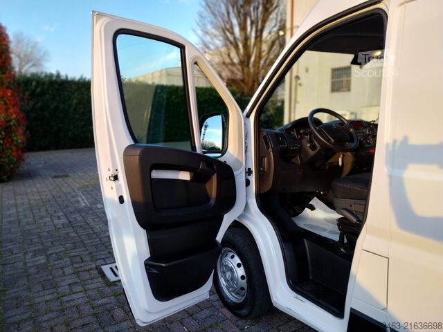 Bestelwagen Citroen Jumper 33 BlueHDi 140 S&S PM-TM Furgon