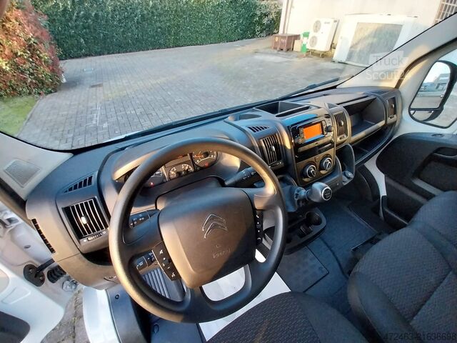 Bestelwagen Citroen Jumper 33 BlueHDi 140 S&S PM-TM Furgon