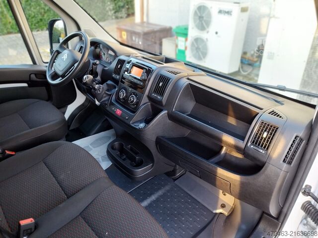 Bestelwagen Citroen Jumper 33 BlueHDi 140 S&S PM-TM Furgon