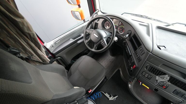 Opasne materije DAF XF440 FT SC ADR