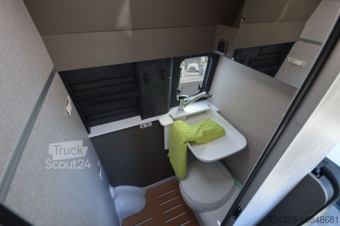 Autocaravana Hymer/Eriba Camper Van Grand Canyon S CrossOver NEU*4,1 to.*Leder