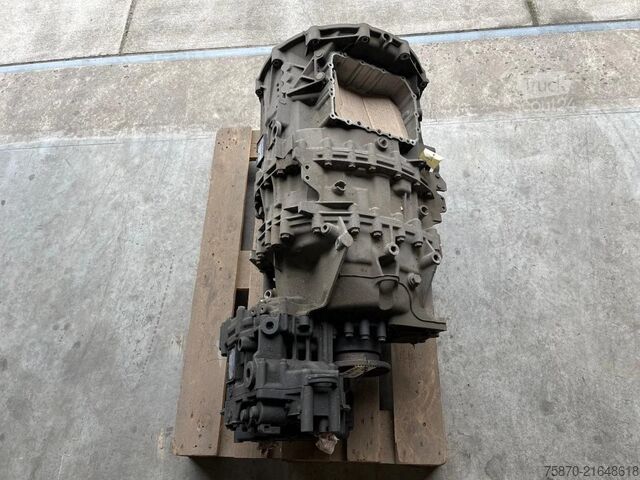 Transmission ZF versnellingsbak 12AS2301 12.33-0.78