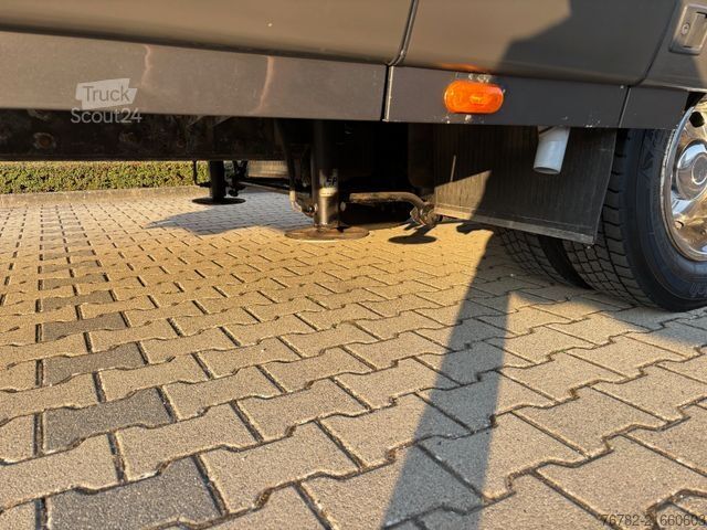 Camping-car intégral CARTHAGO Mega Liner