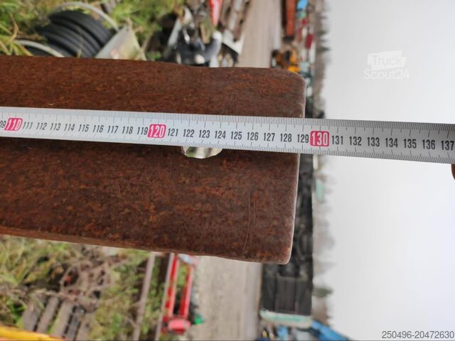 Palet çatalı Forklift mast with forks/ Tõstuki mast käppadega