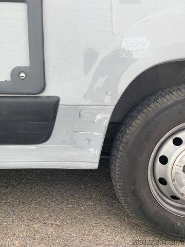 Campingvogn/autocamper Fiat Weinsberg Carabus 600 K | 4 Posti Letto | Completamente Attrezzato