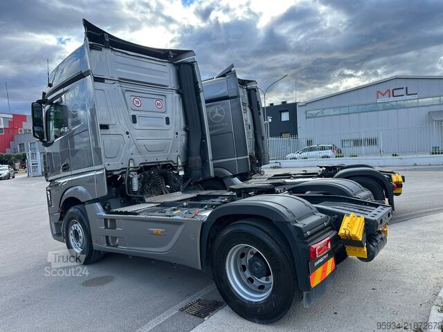 стандартный седельный тягач Mercedes-Benz ACTROS 1851