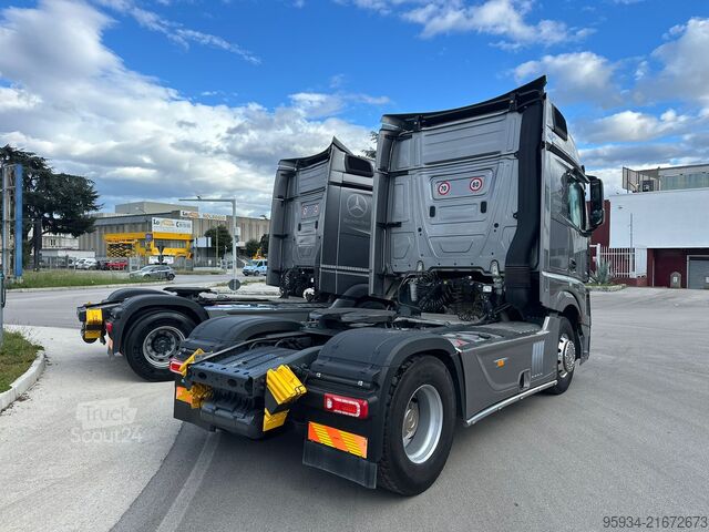 стандартный седельный тягач Mercedes-Benz ACTROS 1851