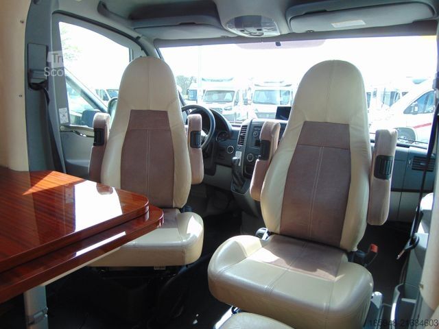 Teilintegriertes Wohnmobil MERCEDES-BENZ ADRIA POLARIS mit ALDE Heizung