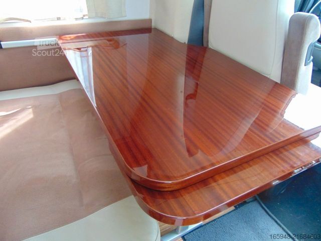 Teilintegriertes Wohnmobil MERCEDES-BENZ ADRIA POLARIS mit ALDE Heizung